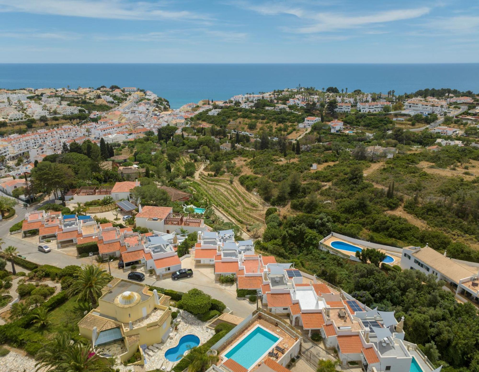 Casas De Carvoeiro By Sevencollection Apartment Luaran gambar
