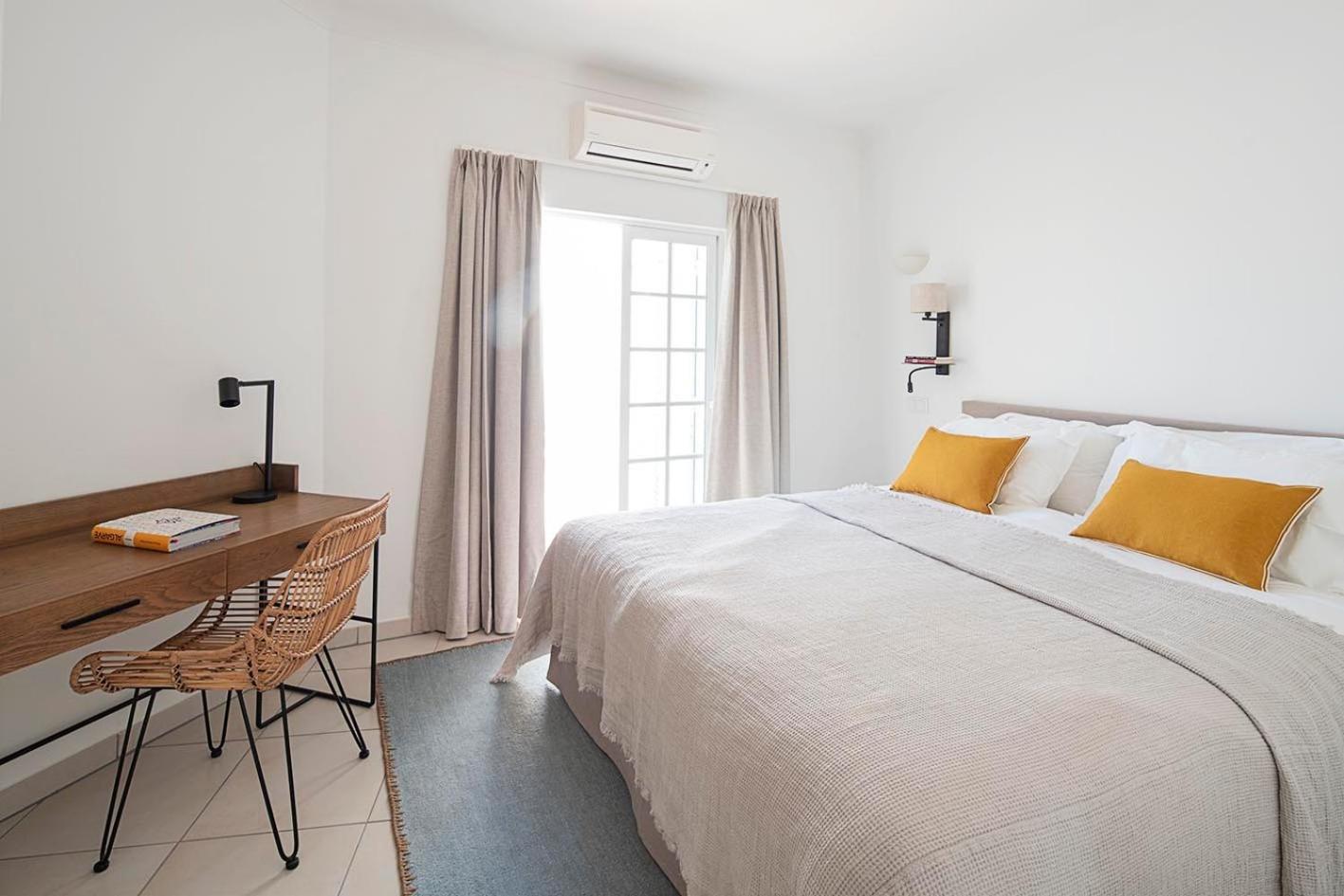 Casas De Carvoeiro By Sevencollection Apartment Luaran gambar